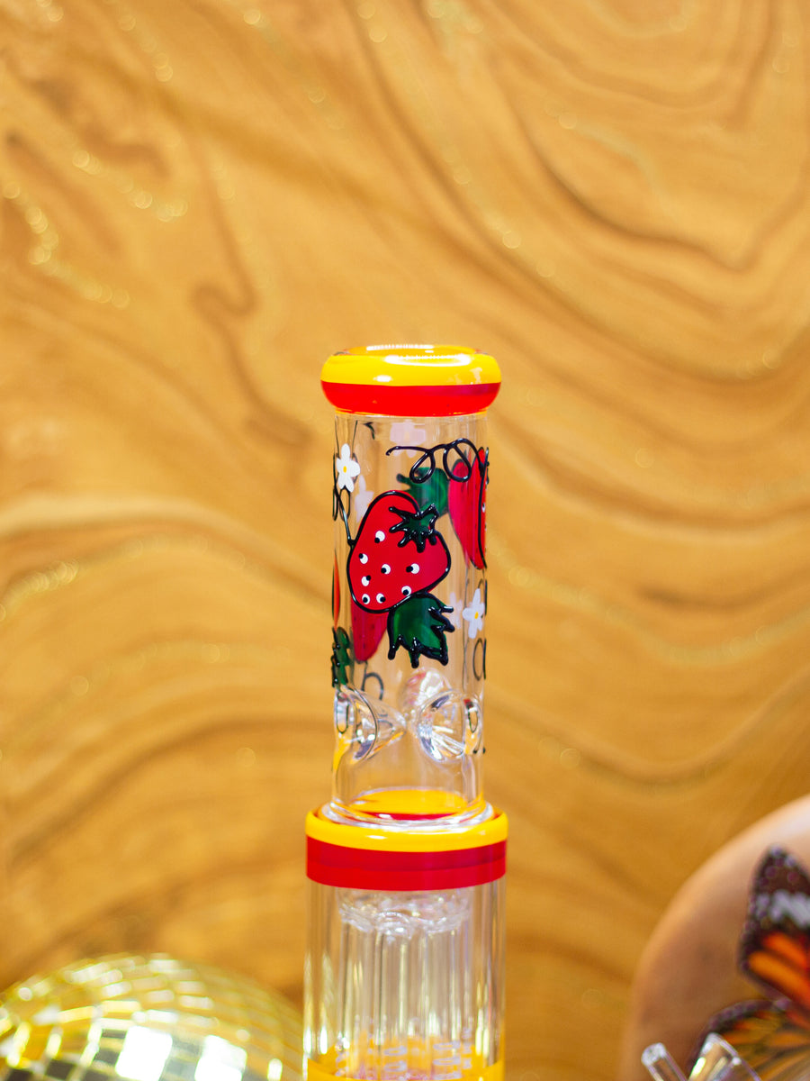 Strawberry Fields Bong