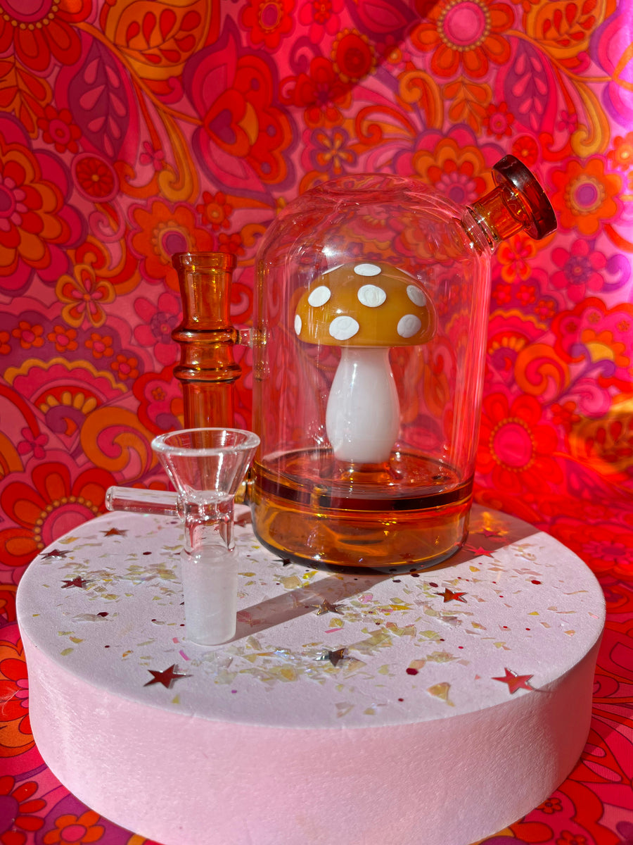 Mushroom Cloche Bong