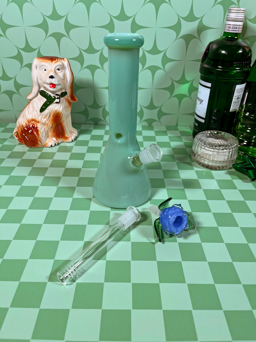 Flora, the bong