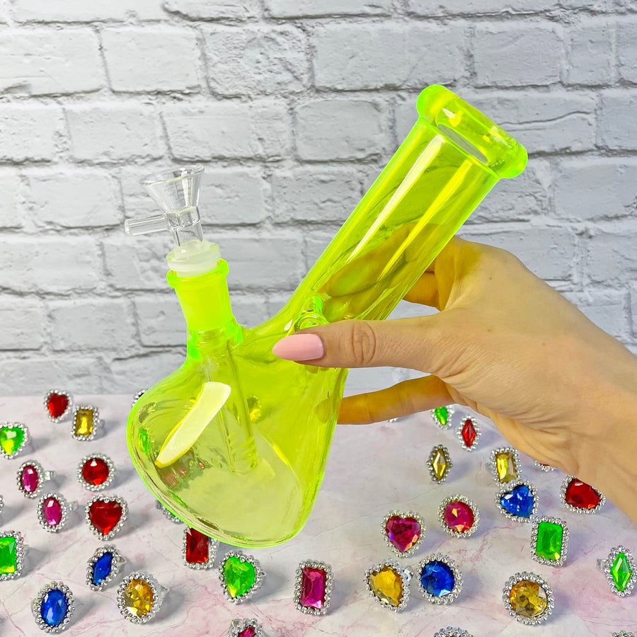 Slimed! Beaker Bong