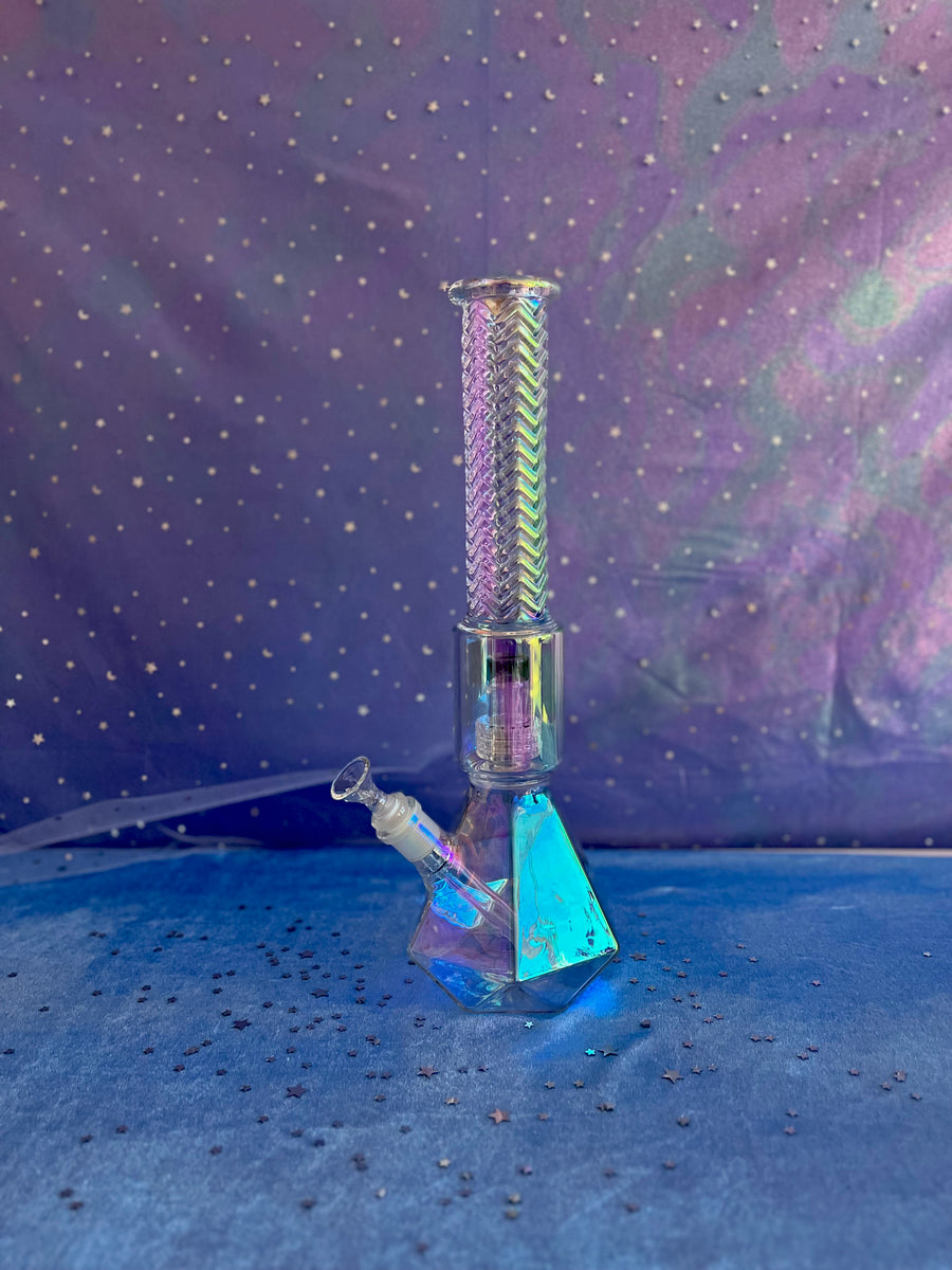 16" Divine Dream Diamond Beaker Bong