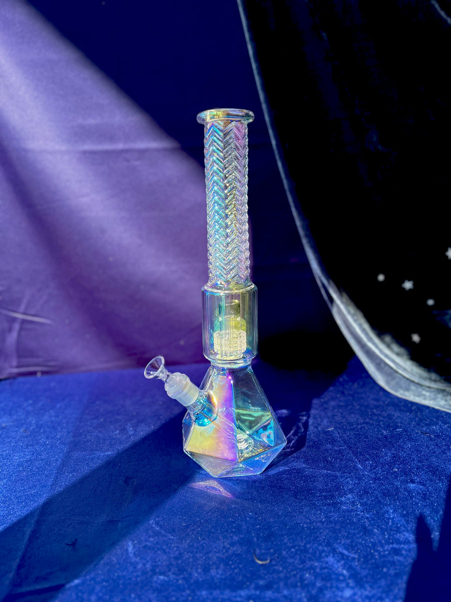 16" Divine Dream Diamond Beaker Bong