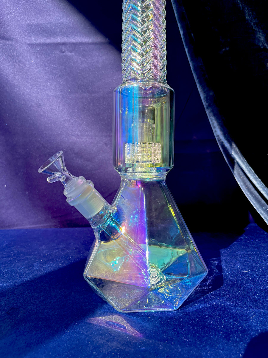 16" Divine Dream Diamond Beaker Bong