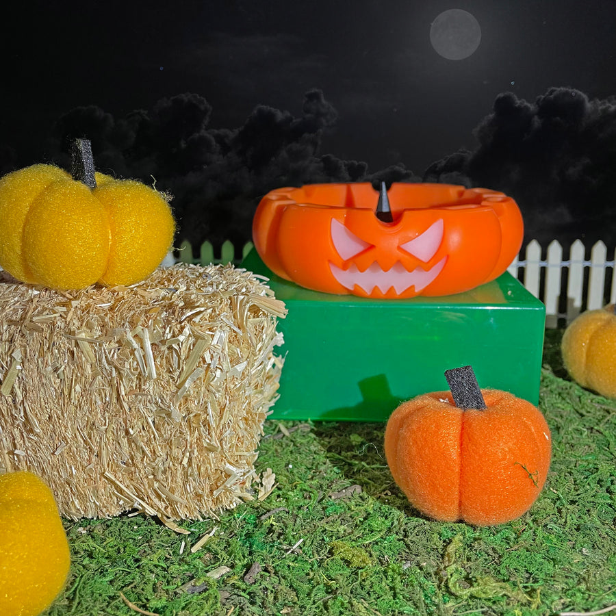 Pumpkin Debowler Ash Tray