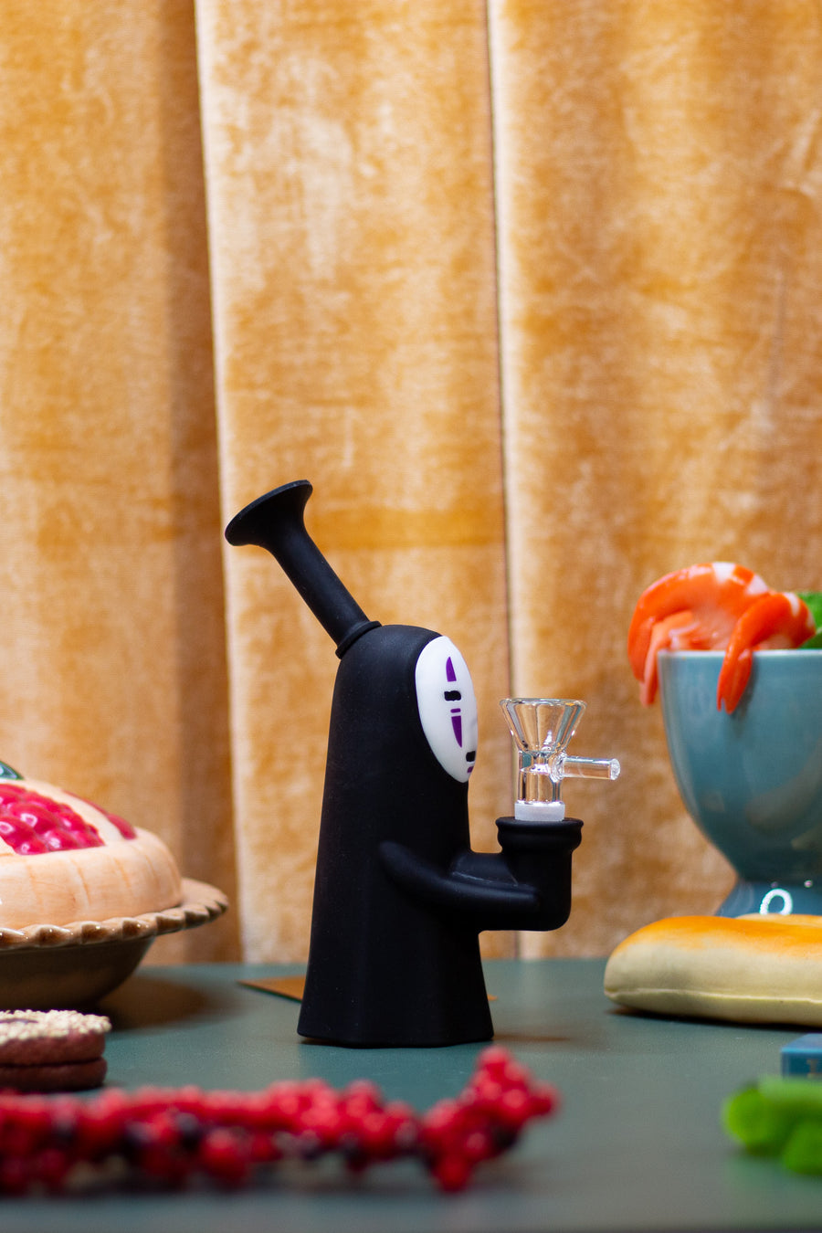 No Face Silicone Bong