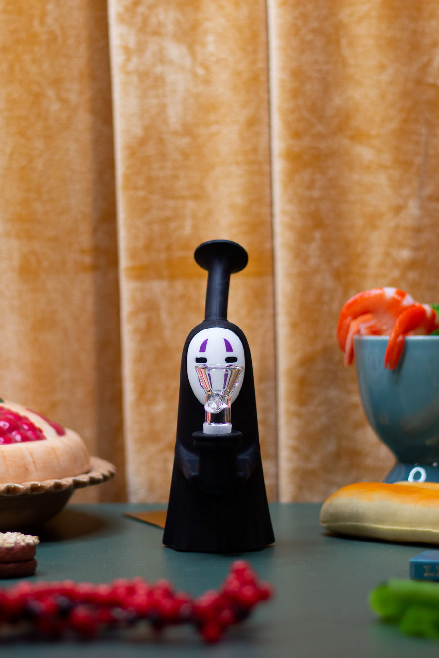 No Face Silicone Bong