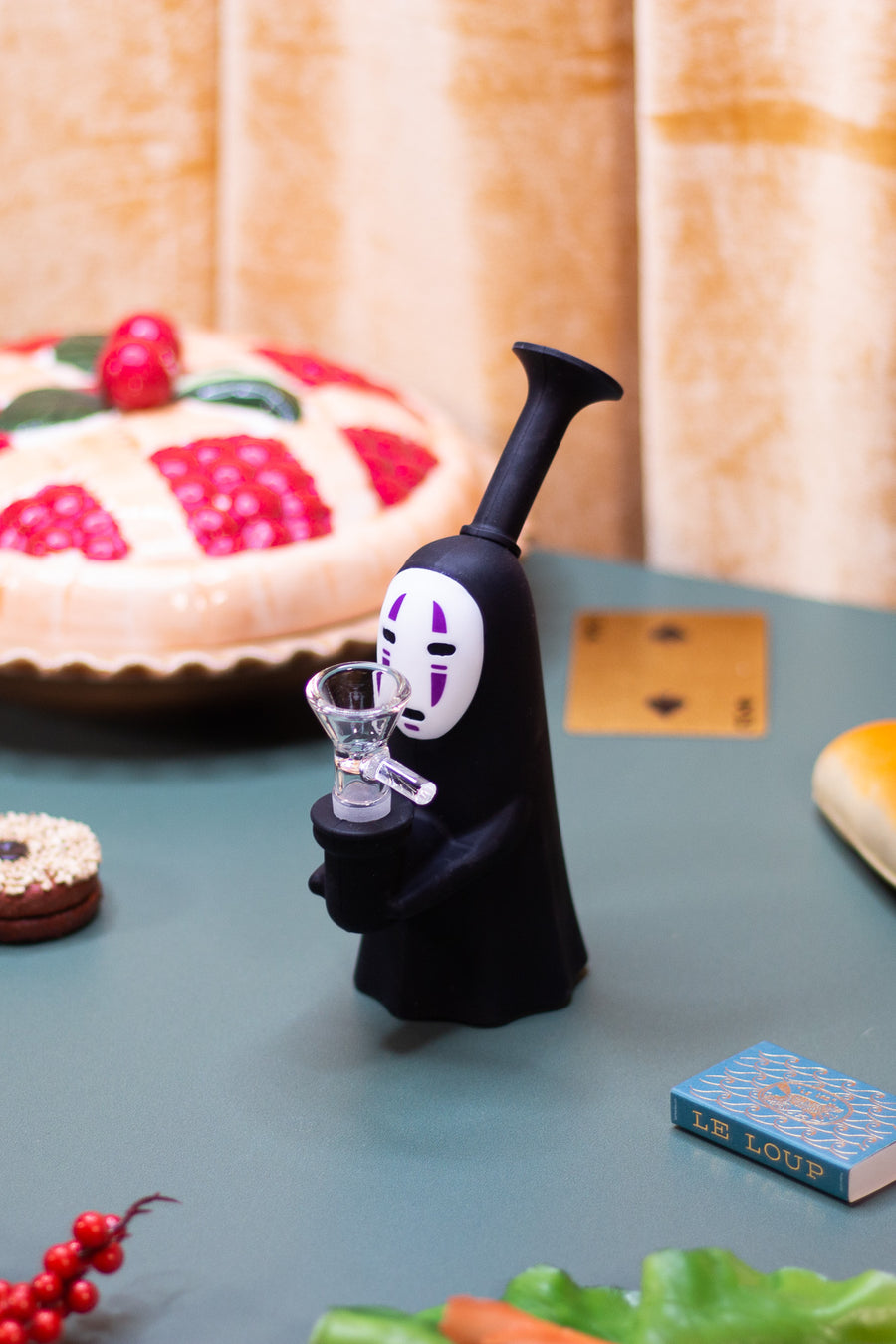No Face Silicone Bong
