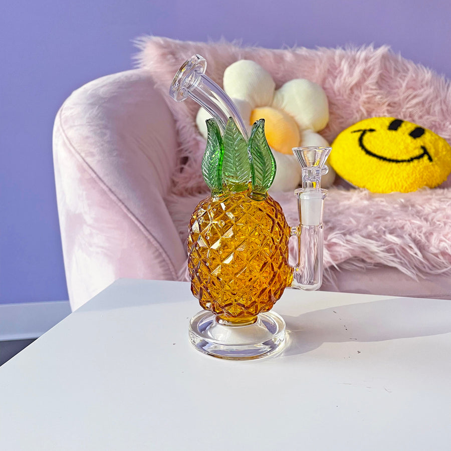 Pineapple Water Pipe- Amber Glass