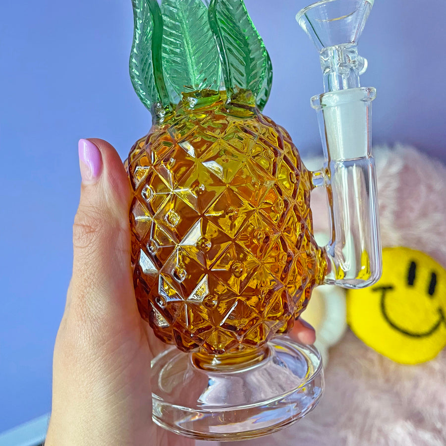 Pineapple Water Pipe- Amber Glass