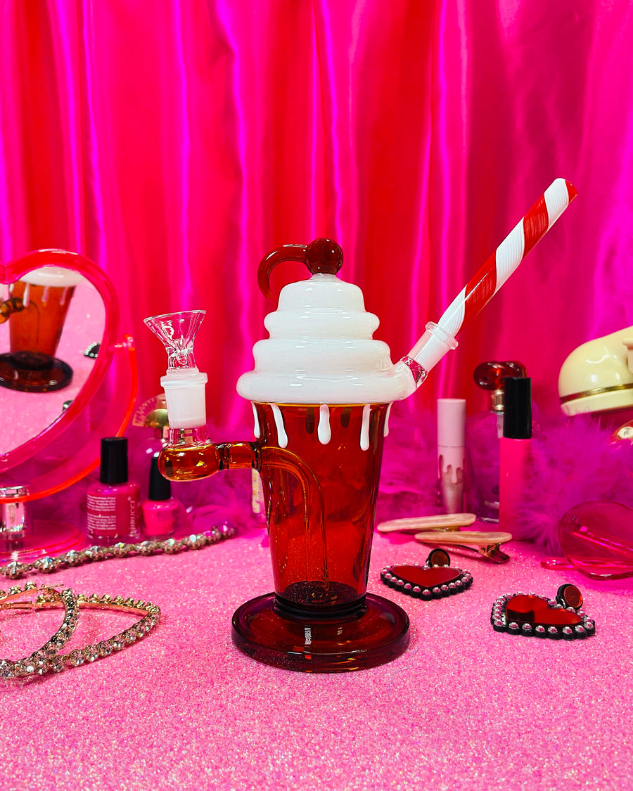 Cherry Shake Bong- amber