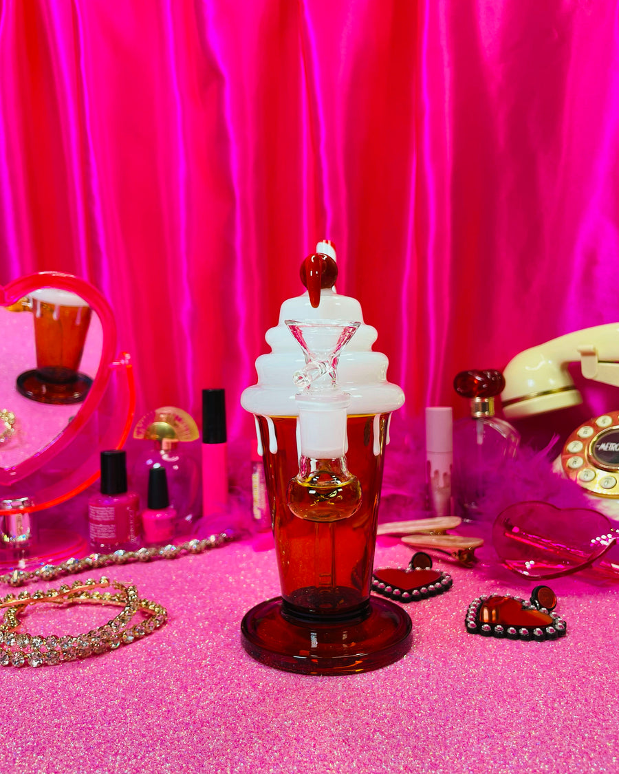 Cherry Shake Bong- amber