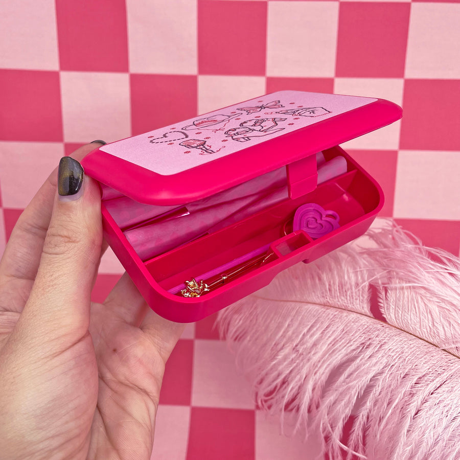 Dolly Stash Box