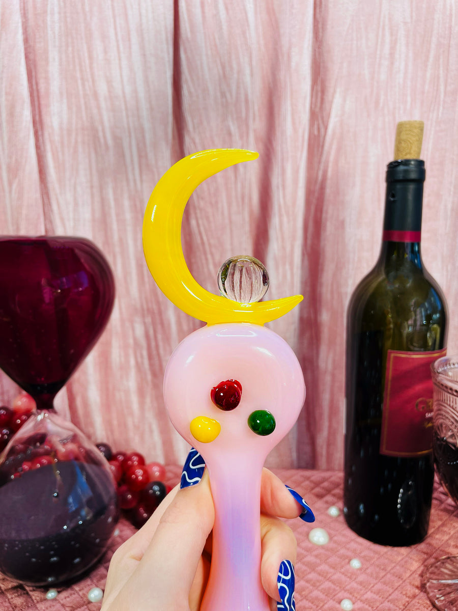 Crescent Moon Wand Pipe