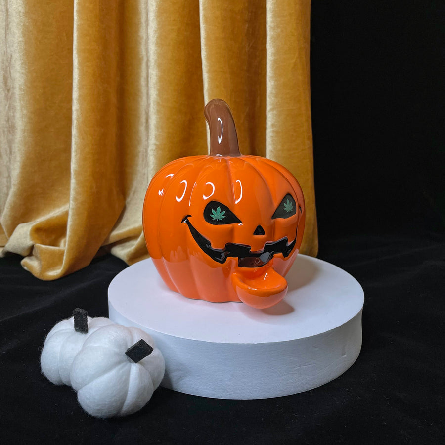 Jack-O-Lantern Pipe
