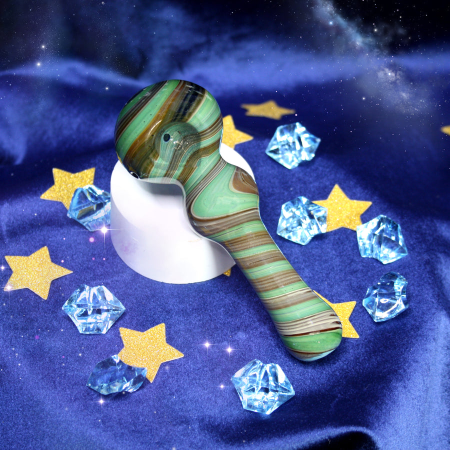 Saturn Pipe