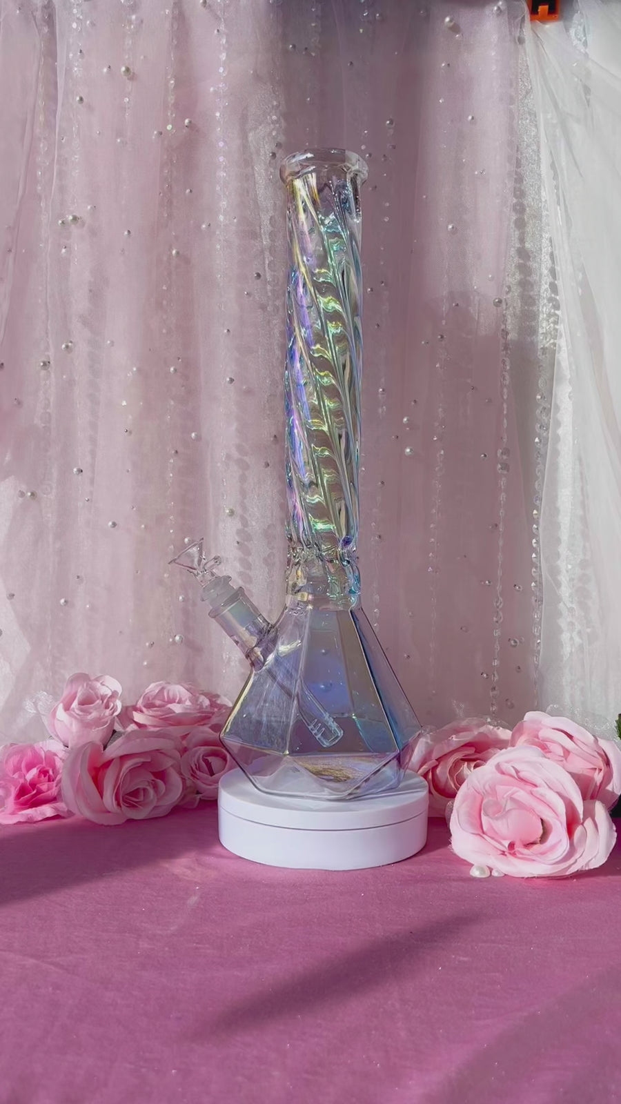 Diamond Day Dreamer Beaker Bong