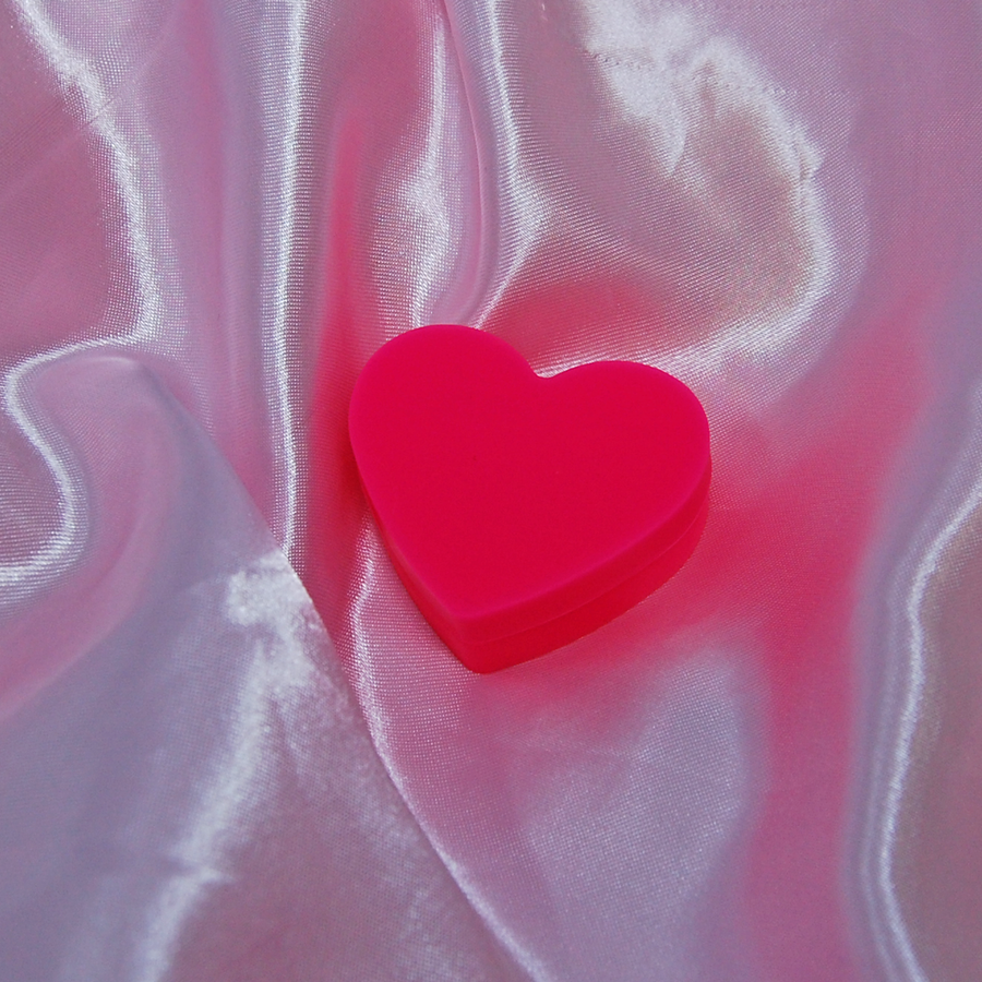 Heart silicone container- pink