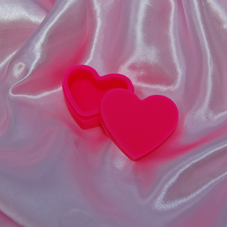 Heart silicone container- pink